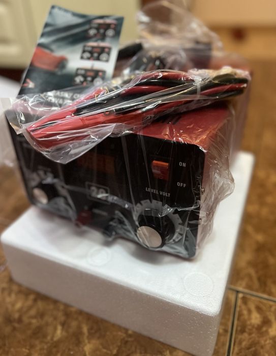 Prostownik do akumulatorów 12-72V, Hugoome BLB-C20