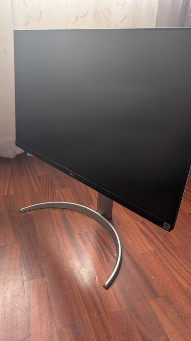 Monitor LG 4k 27up650 white