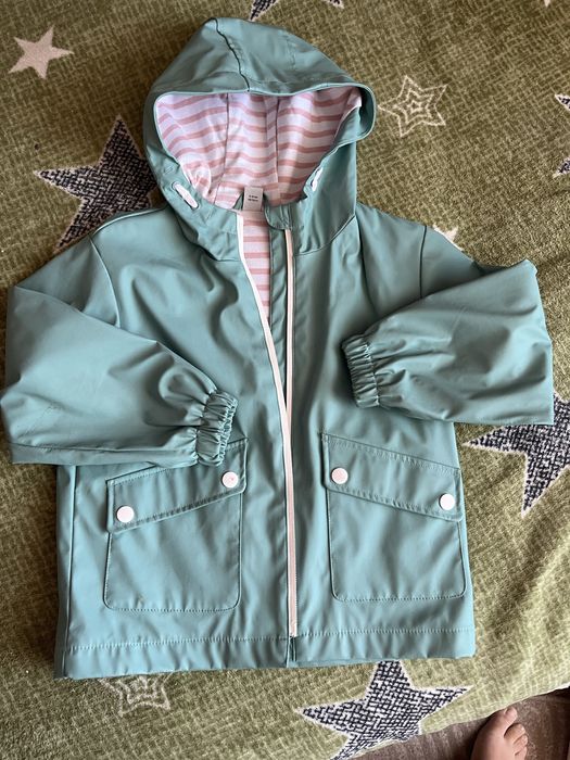 Курточка на дівчинку