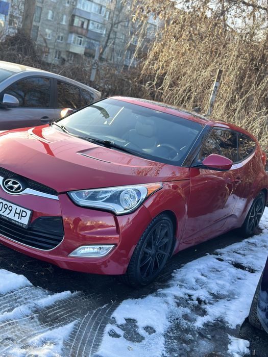 Hyundai Veloster