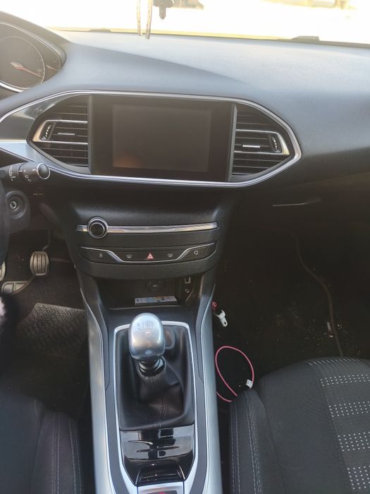 Peugeot 308 BLUEHD