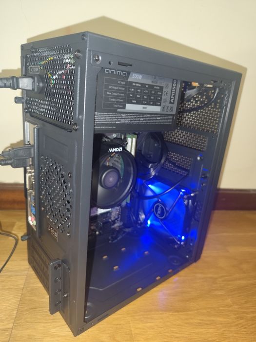 PC Ryzen 3 4300G | 16GB DDR4 | NVMe 256GB