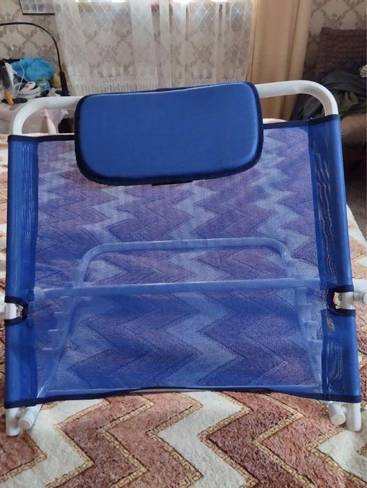 Підголовник для ліжка