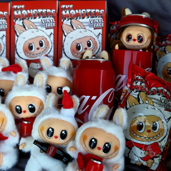 ТРЕНД Лабубу кока кола, лабубу 3 сезон, Labubu Coca Cola POP MART