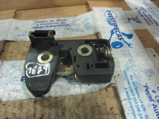 Fechadura / fecho da mala VOLKSWAGEN Polo Classic (6V2)