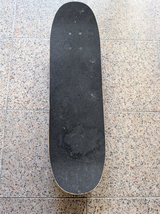 Skate preto usado