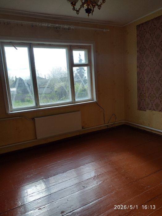 Продам будинок для великої родини. Зміїв.