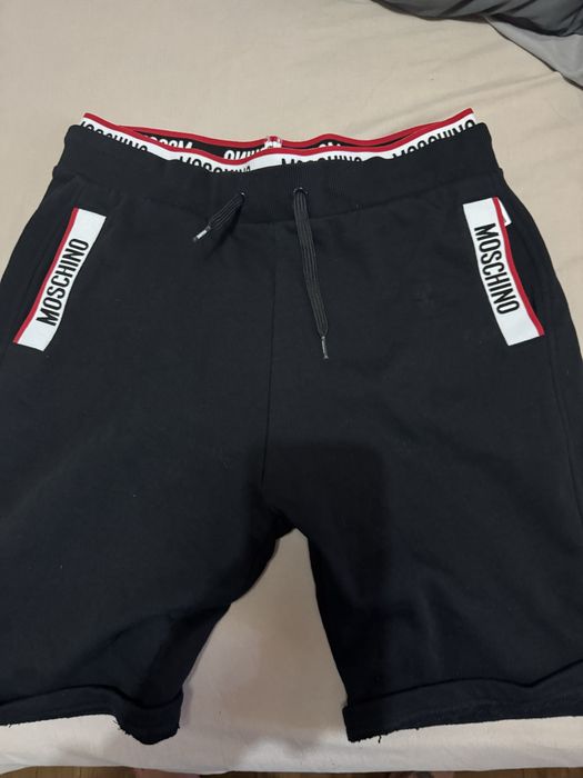 Calções Mochino verão