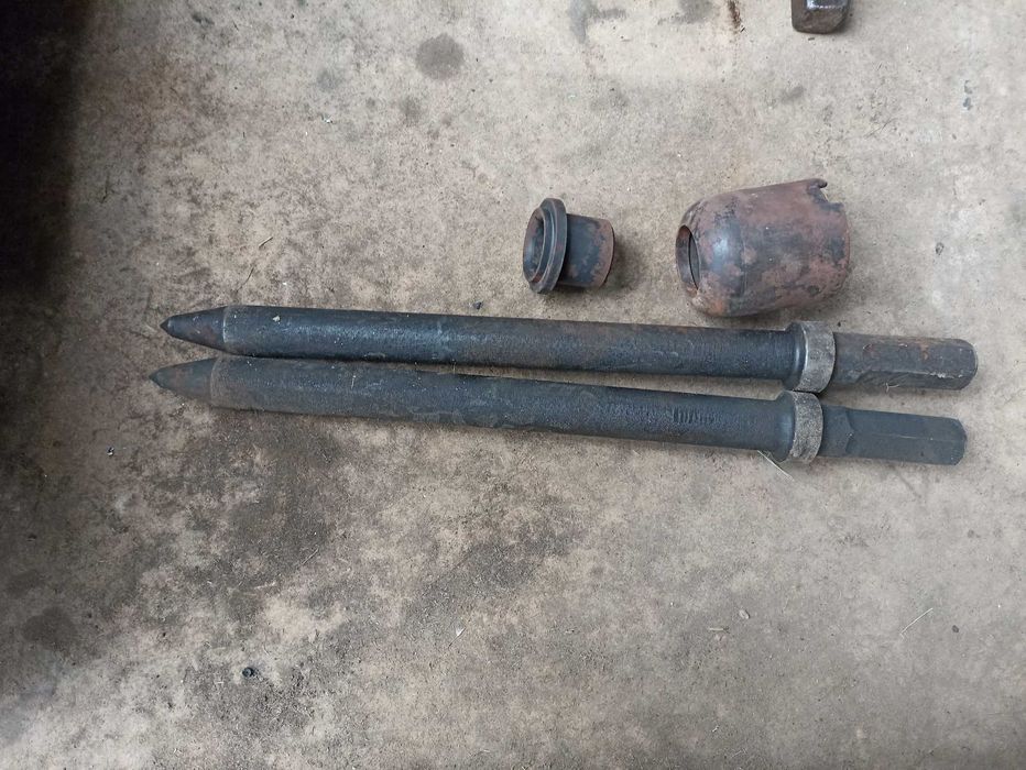 Grot do młota Archimedes