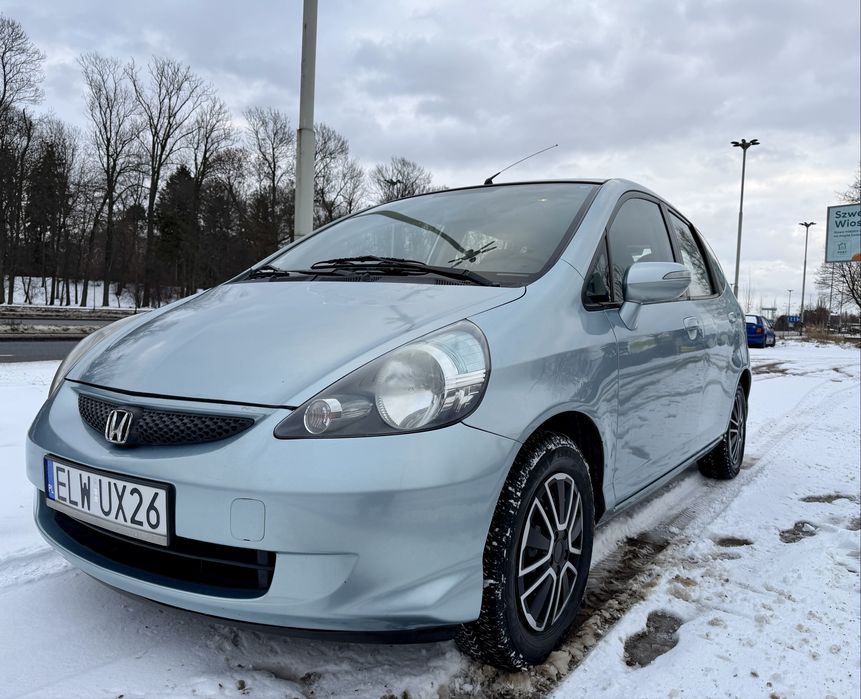 Honda Jazz/polift/2004r/10 lat w jednej rodzinie/klimatronik/bez rdzy!