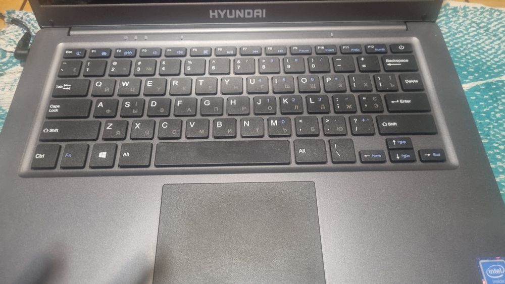Продам ноут бук хюндай