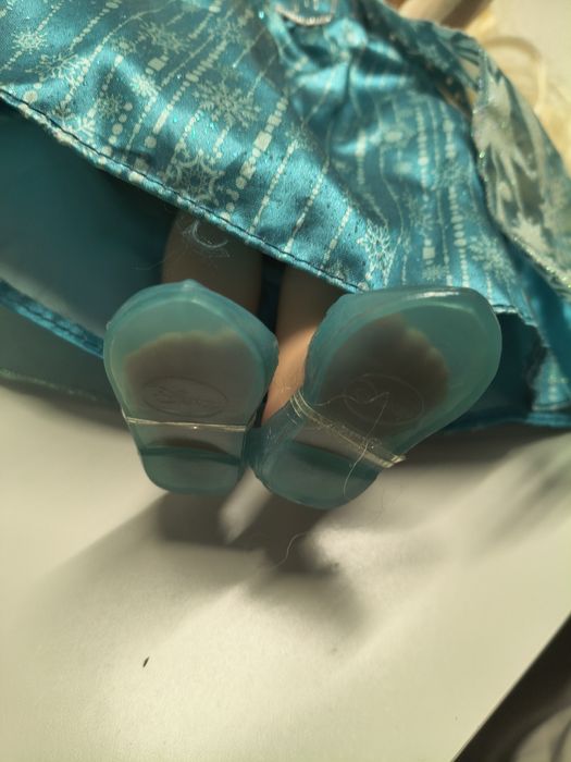 Lalka Śpiewająca Elza