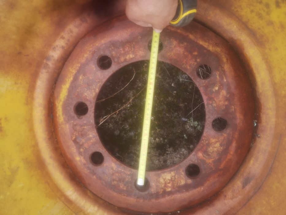 Pneu agricola com jante