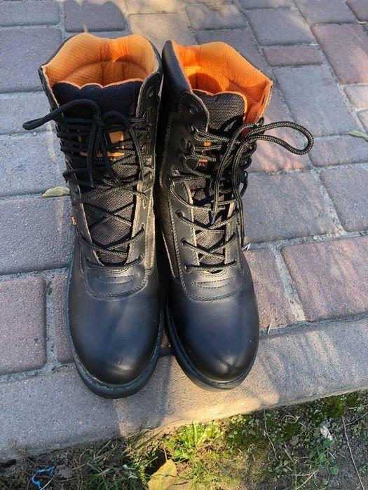 Робочі боти MA1 високі