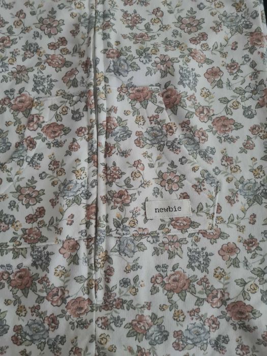 Newbie kappahl kombinezon w kwiaty r. 86