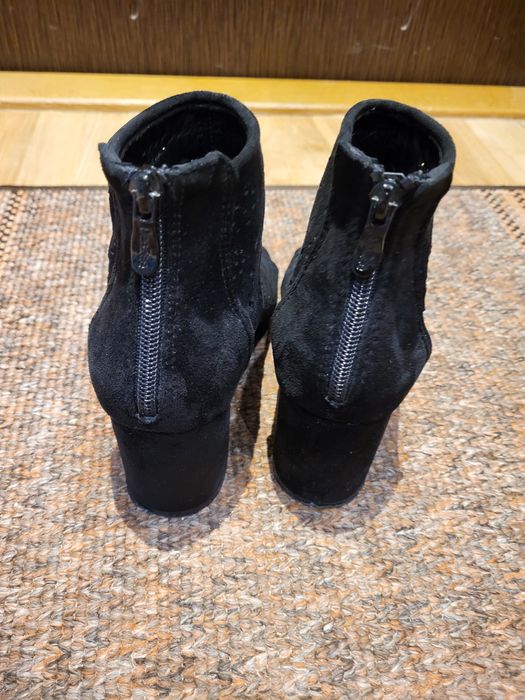 Sprzedam buty czarne