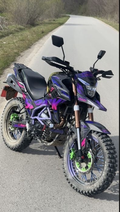 Продам Мотоцикл  Spark Sp300-T1 300 кубів!