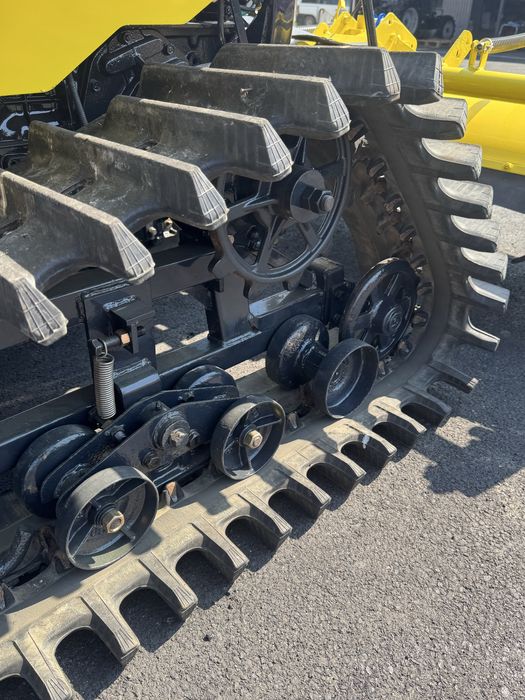 Трактор, Iseki TPC15, японський не китаєць на гусиницях