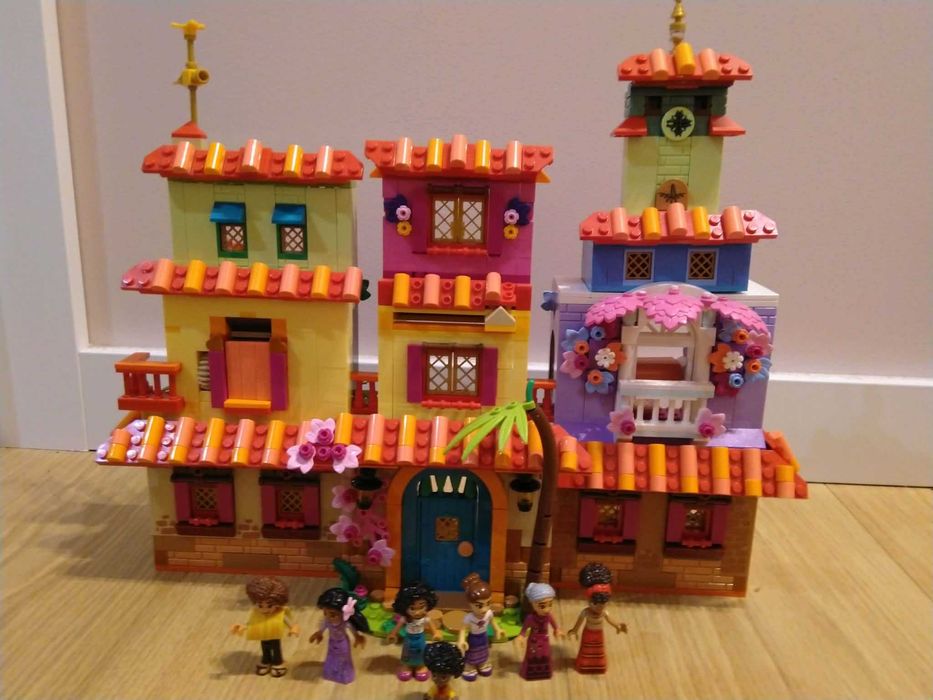 Klocki Lego dom rodziny Madrigal