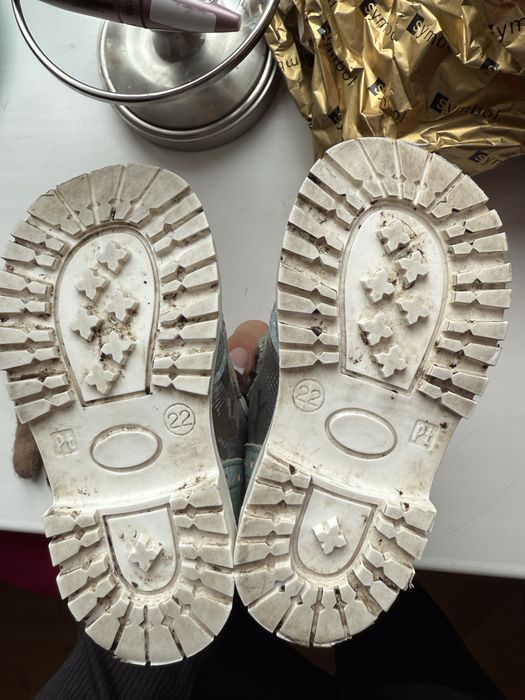 Продам ортопедичні демі чоботи 22 розмір