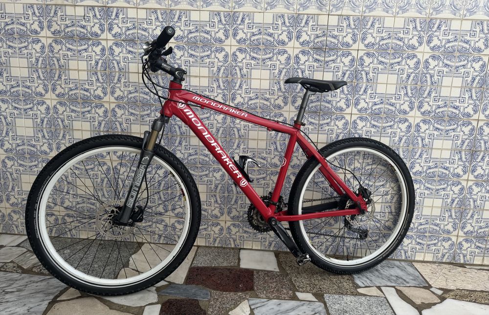Bicicleta BTT Mondraker 26”