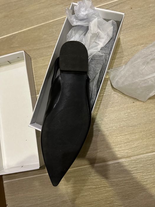 Sapato stiletto mulher