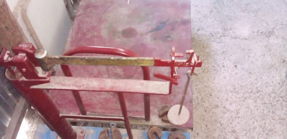 Продам вага на 1000кг