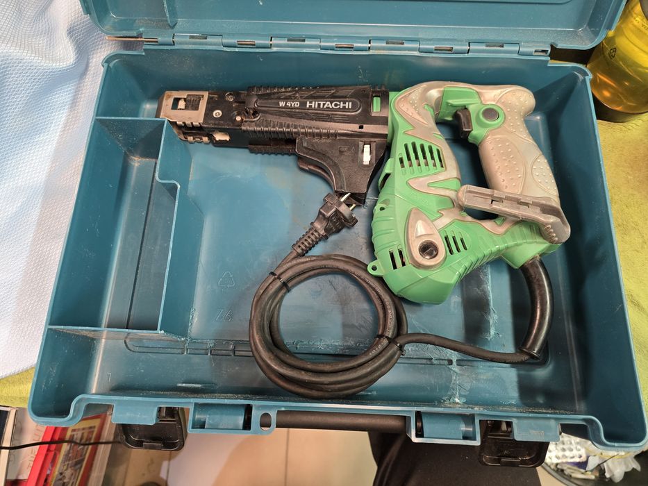 HITACHI W4YD automat do gipsu.