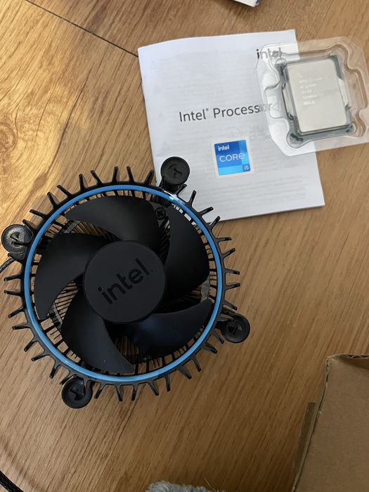 Procrsor intel i5 12400f