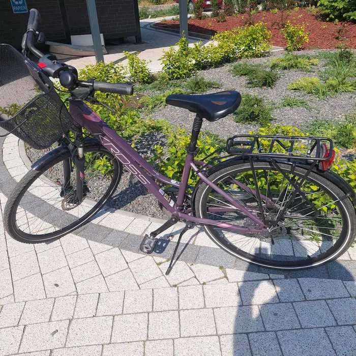 KROSS Trans 5.0 | Rozmiar M 17'' | Damski rower trekkingowy | Hamulce Tarczowe | Dynamo w piaście | kolor fioletowy | stan BDB
