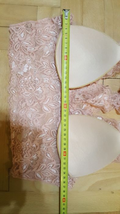 Cropp-top Koronkowy biustonosz