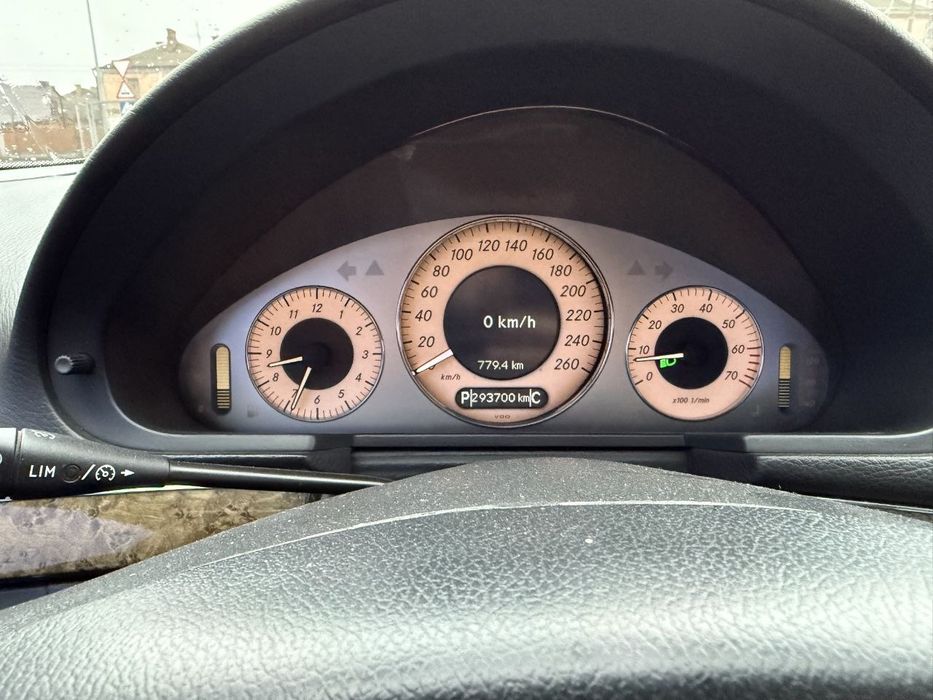 Mercedes-benz E - Class