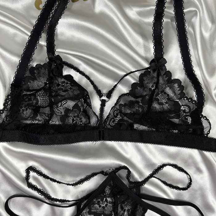Seksowny czarny komplet bielizny L biustonosz stringi