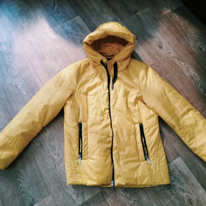 Куртка весна/осінь