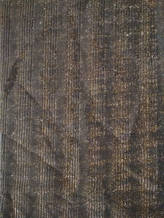 Яркие отрезы ткани