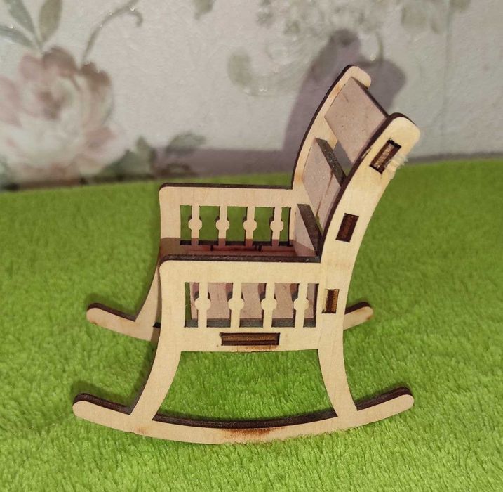 Дім з фанери іграшковий