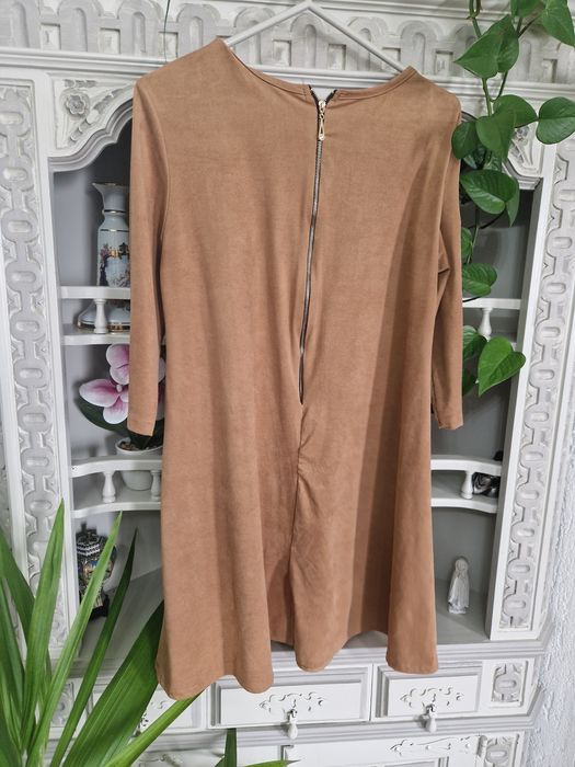 Vestido Curto Castanho