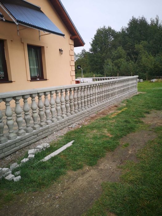 Balustrady betonowe,tralki 83 cm 58 cm