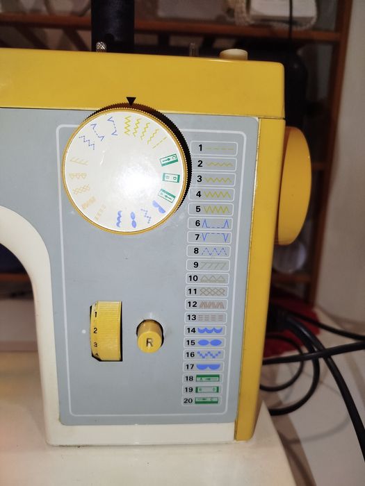 Máquina de costura finesse