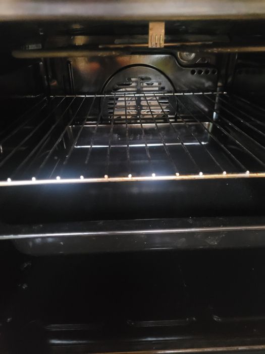 Kuchenka gaowo elektryczna