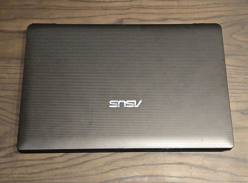 Asus A53U 15" AMD E450, ddr 3gb. Без батареї та БЖ