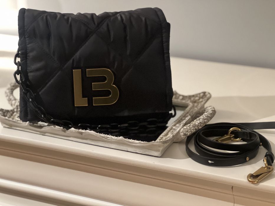 Mala preta Bimba e Lola