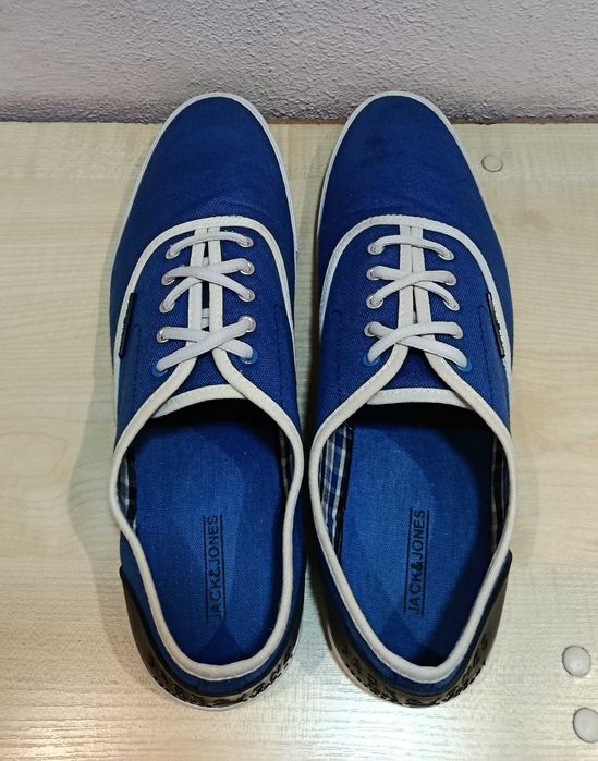 Кеди  бренду JACK & JONES Данія р44 28см. .