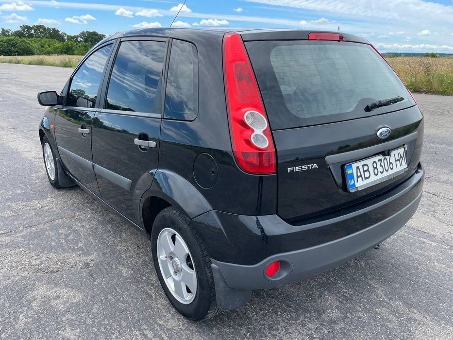 Продам Ford Fiesta 1,4 бензин 2007р.