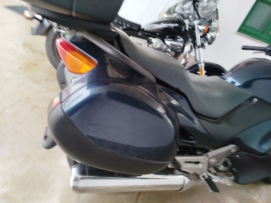 Honda Deauvill com poucos km