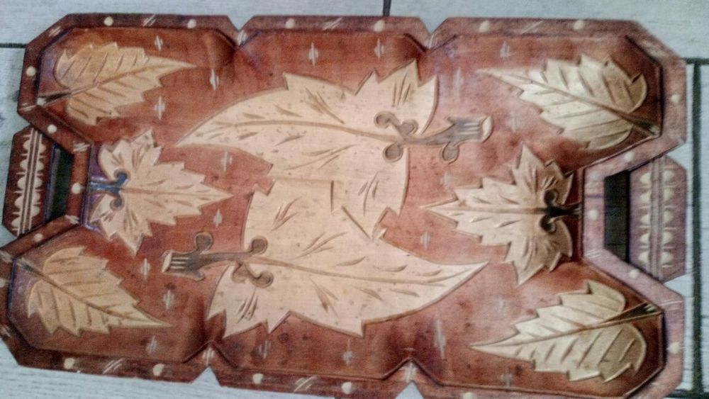 Поднос деревянный