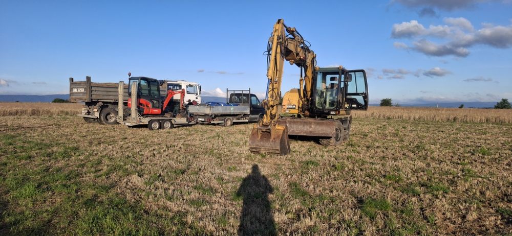 Usługi koparką 15t , minikoparką, wywrotka 3.5t i 15.5t ,przyłącza wod-kan