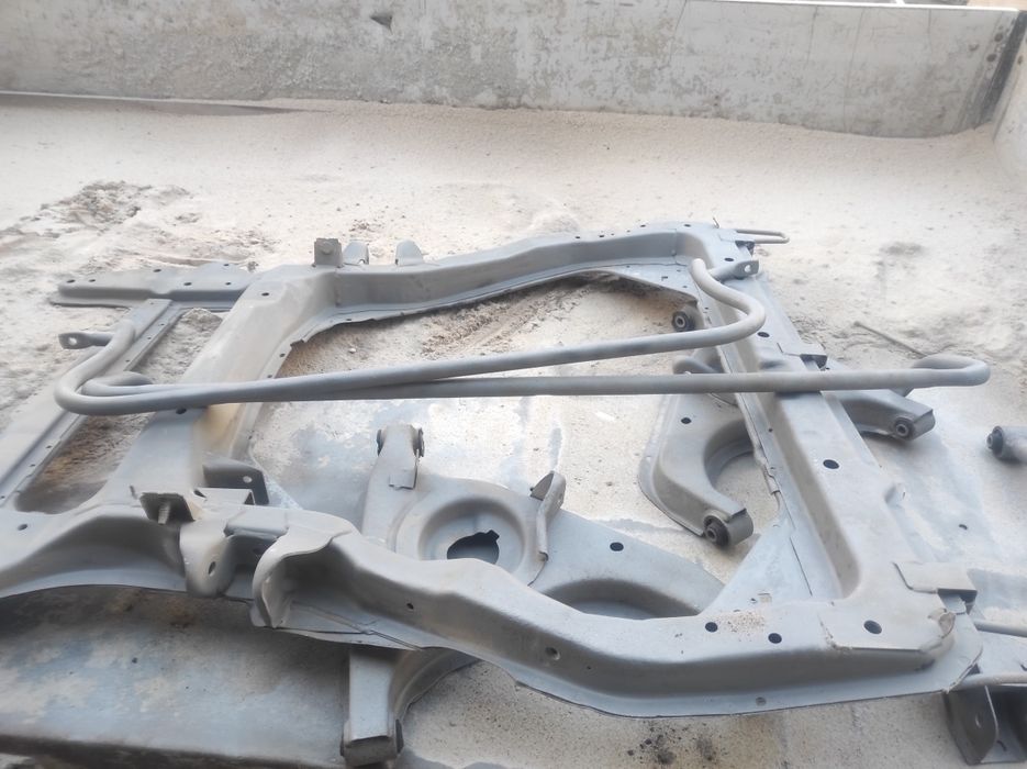 Piaskowanie maszyn,felg, mobilne, urządzeń ,elementów metalowych