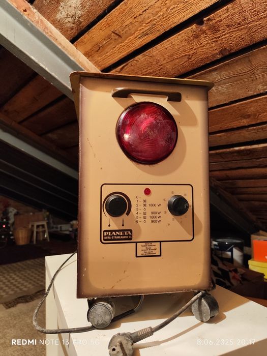 Piecyk Planeta lampa Philips