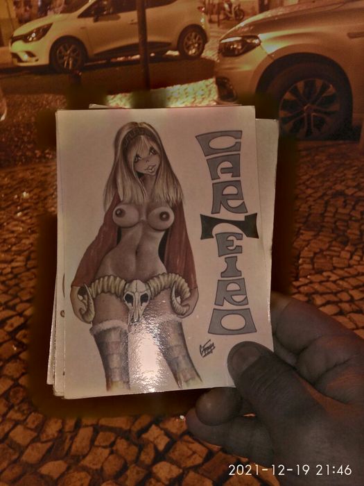 Postais antigos com desenhos eróticos dos signos